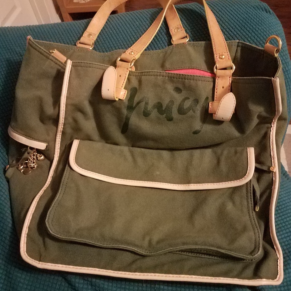 Large juicy couture purse